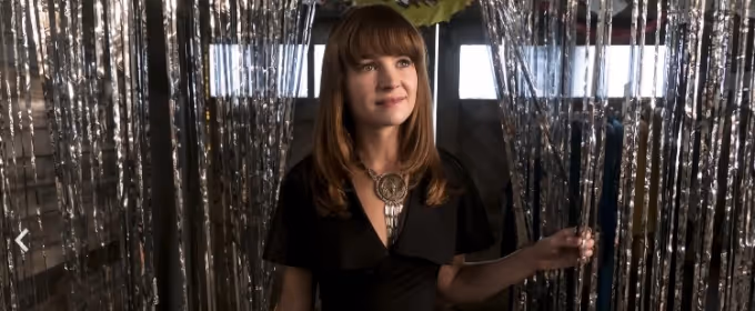 VIDEO: Netflix Shares Official Trailer & Key Art for New Series GIRLBOSS Video