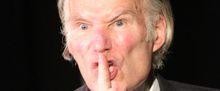 Flash: BARRYMORE Takes a Dry, Humorous Look at a Theatre Legend