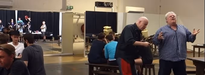 STAGE TUBE: L'CHAIM! Anthony Warlow Leads 'To Life' in FIDDLER ON THE ROOF Rehearsal Video