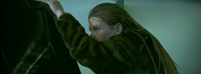 VIDEO: James Corden Channels Beyonce in 'Lemonade' Parody Video