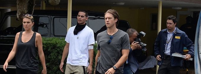 VIDEO: Watch Aaron Tveit and Daniel Sunjata in This Intense GRACELAND Promo! Video