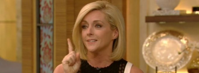 VIDEO: Jane Krakowski Talks Broadway's SHE LOVES ME: 'We're Having Such a Blast!' Video