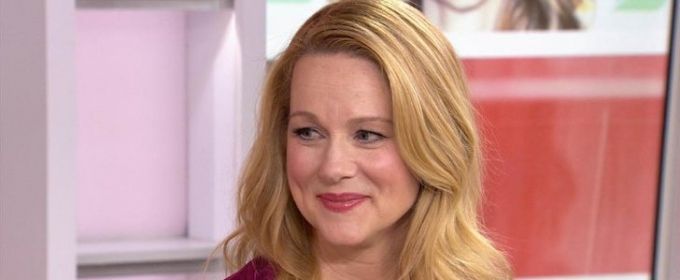 VIDEO: Laura Linney Explains Origin of Alternating 'LITTLE FOXES' Roles with Co-Star Video