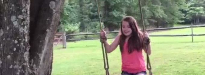 STAGE TUBE: FUN HOME Celebrates Pride with Compilation of Fans Singing 'Ring of Keys' Video
