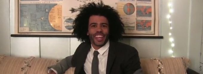 VIDEO: HAMILTON's Daveed Diggs Reveals Secret Nightly Backstage 'Schuyler Sisters'… Video