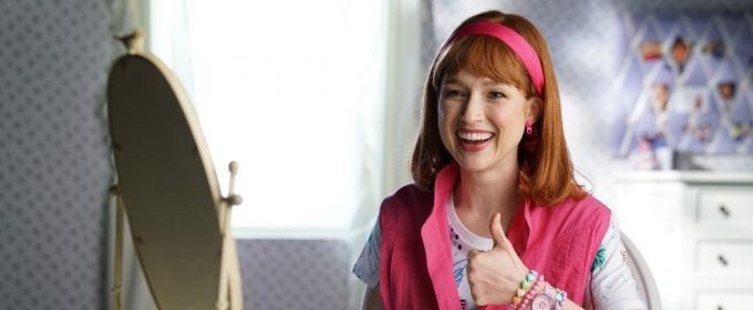 VIDEO: Ellie Kemper Recalls HER Most Embarrassing Past Roles on LATE NIGHT Video