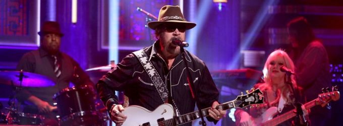 VIDEO: Hank Williams Jr. Performs 'Are You Ready for the Country' on TONIGHT Video