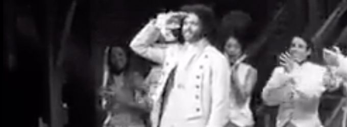 STAGE TUBE: Watch HAMILTON Tony Winner Daveed Diggs' Final Curtain Call! Video