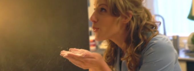 STAGE TUBE: Jessie Mueller Gets in the Kitchen to Prep for WAITRESS! Video