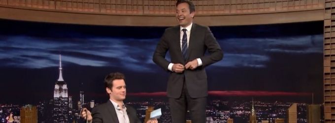 VIDEO: Jonathan Groff Reveals Fallon Sings 'You'll Be Back' on HAMILTON Mixtape… Video