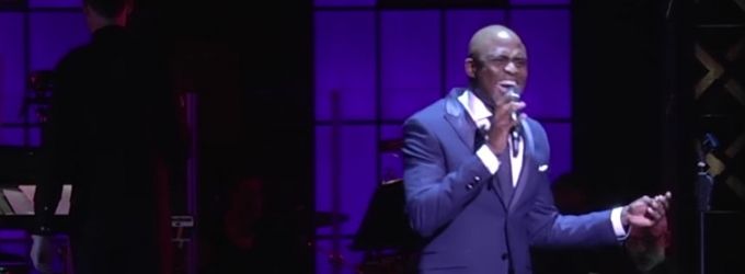 STAGE TUBE: Wayne Brady Croons 'Let's Hear It for the Boy' at BROADWAY BACKWARDS Video