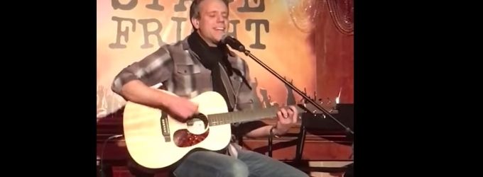 STAGE TUBE: DISASTER!'s Adam Pascal Performs RENT Tunes at STAGE FRIGHT Video