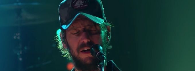 VIDEO: Band of Horses Perform 'Whatever, Whenever' on JAMES CORDEN Video