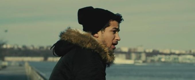VIDEO: HAMILTON's Jordan Fisher Releases New Song 'Always Summer' Video