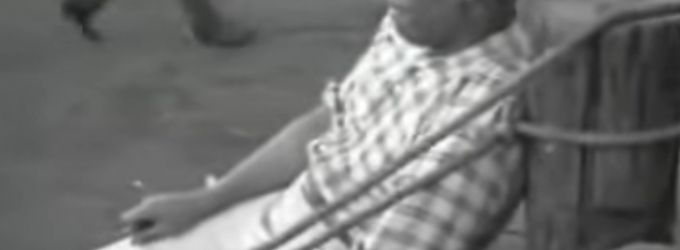 STAGE TUBE: On This Day for 1/5/16 - SHOW BOAT Video