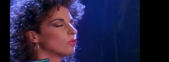STAGE TUBE: Gloria Estefan Talks ON YOUR FEET, Previews Rehearsal Video