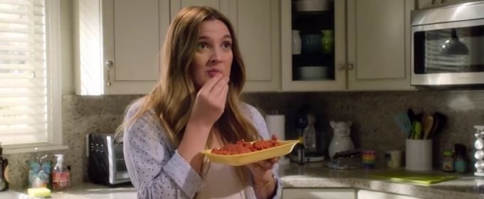 VIDEO: Get Your Fill with Official Trailer & Key Art for Netflix's SANTA CLARITA DIET Video