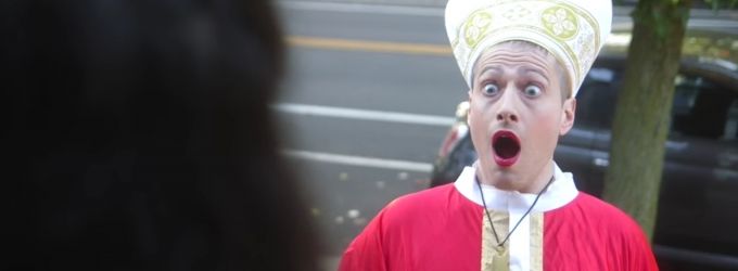 STAGE TUBE: Randy Rainbow Trick-or-Treats Kim Davis Video