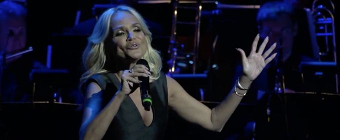 VIDEO: Kristin Chenoweth Performs 'The Sweetheart Tree' for Henry Mancini Tribute at… Video