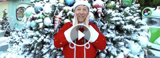 STAGE TUBE: Sean Hayes Lip Syncs to Barbra Streisand's Holiday Classic- 'Jingle… Video