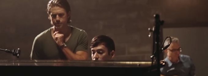 STAGE TUBE: Aaron Tveit Teases WICKED's Next Out Of Oz Video! Video