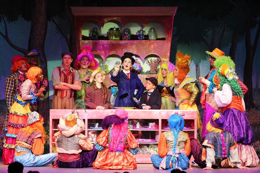 Review: MARY POPPINS at Broadway Palm Dinner Theatre is Supercalifragilisticexpialidocious! Image