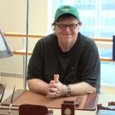 TV: Michael Moore Takes Aim in Rehearsal for THE TERMS OF MY SURRENDER