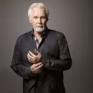 Kenny Rogers To Be Honored By The International Photography Hall Of Fame