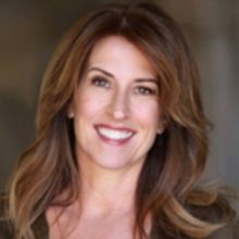 Exclusive Podcast: BROADWAY'S BACKBONE with Rebecca Eichenberger