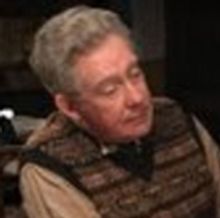 BWW Review: THE DRESSER - Different Stages Perfect Gem Shines