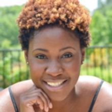 Ashley Johnson to Headline 'showTunes & Cocktails' Next Week at the Beacon