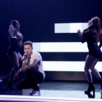 VIDEO: Liam Payne Performs 'Strip That Down' on TONIGHT SHOW Video