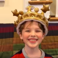 VIDEO: He Knows Him! Iain Armitage Announces Euan Morton as HAMILTON'S Next King… Video