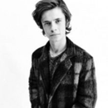 Cel Spellman to Star in TALK RADIO at the Old Red Lion; Cast Announced!