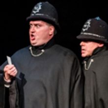 BWW Review: Summer Audiences Can Chill Out  With Hitchcock's THE 39 STEPS at the Alle