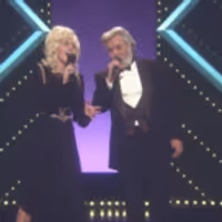 VIDEO: Jimmy Fallon & Miley Cyrus Recreate Kenny Rogers & Dolly Parton's 'Islands in… Video