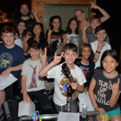 Exclusive Photo Coverage: SCHOOL OF ROCK Turns Yule of Rock for Carols For A Cure!