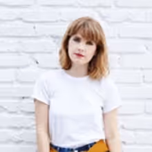VIDEO: Lucy & La Mer Release New Music Video for 'Honey, Put Your Weapons Down'