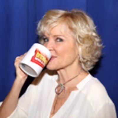 BWW Morning Brief August 22nd, 2017:  DESPERATE MEASURES Cast Set, WAITRESS Kicks Off In-Person Rush, and More!
