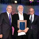 Kenny Rogers Receives Special Award From The Smithsonian