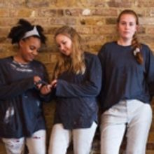 EDINBURGH 2017: BWW Q&A- Under My Thumb