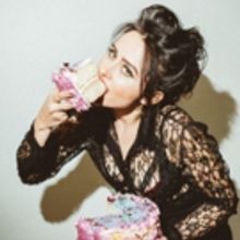 Fiona Grey Premieres Video for 'Money' via Galore