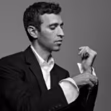 Countertenor Anthony Roth Costanzo Signs to Decca Gold