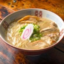 CHICAGO CUISINE: Japanese Ramen Noodles Become a Gourmet Delight