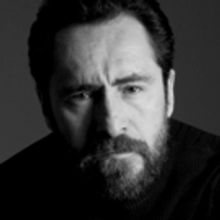 Demian Bichir To Host LA Phil's Noche de Cine At Walt Disney Concert Hall