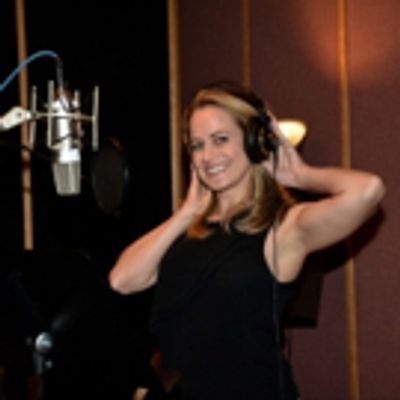 Exclusive Photo Coverage: CATS Pounces Into the Holidays with Carols For A Cure!