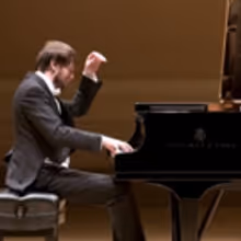 Daniil Trifonov to Offer Seven-Concert Perspectives Series at Carnegie Hall
