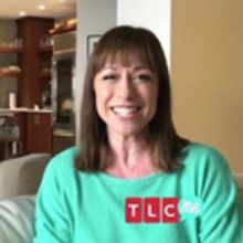 VIDEO: Broadway Alum Paige Davis Returns as Host of TRADING SPACES Reboot
