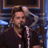 VIDEO: Thomas Rhett Performs 'Unforgettable ' on TONIGHT SHOW Video
