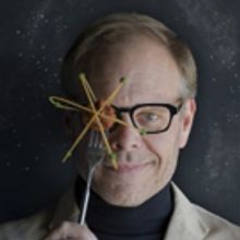 Alton Brown Crowdsources Recommendations for Top Columbus Eateries During Palace Thea